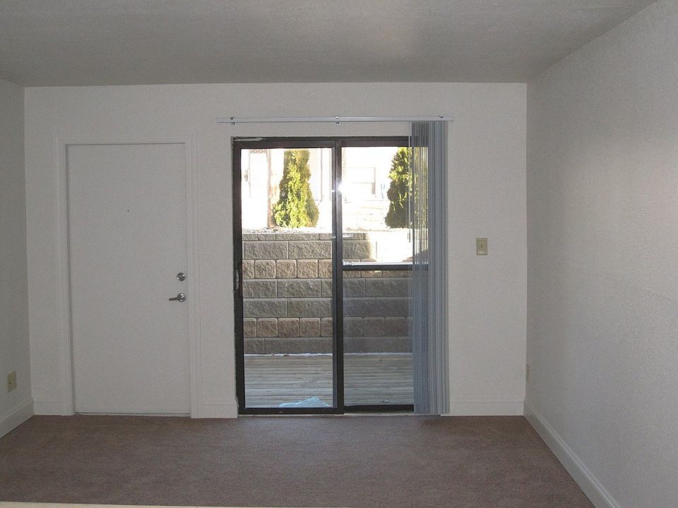 1st image of 1009 S 1st St #14237393