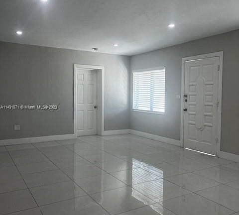 3rd image of 16100 NW 18th Ave