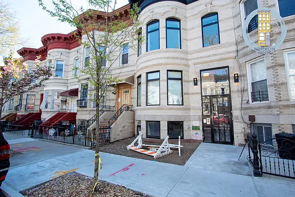 Rented by Brooklyn Rentals NYC | media 6