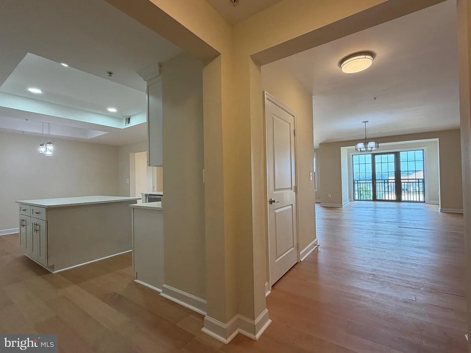 485 Harbor Side St — Photo 3
