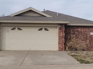 726 9th St, Wolfforth, TX 79382