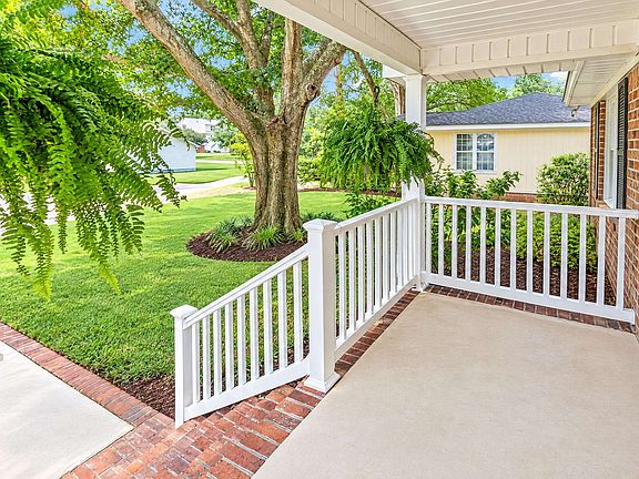 4th image of 3560 Golden Rod Rd.