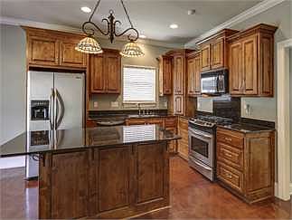 4th image of 18095 Kenner Dr