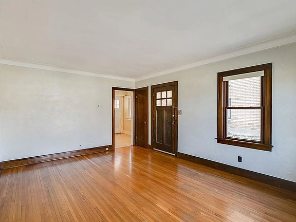 5th image of 1164 Randolph Ave #1166