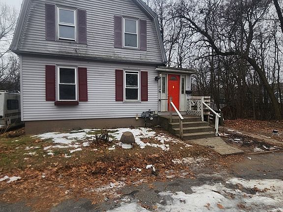 3rd image of 19 Kittredge St