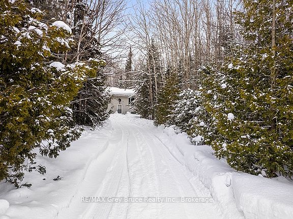 4th image of 175 Warner Bay Rd