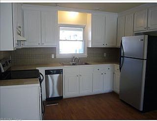 1st image of 161 Edsyl St