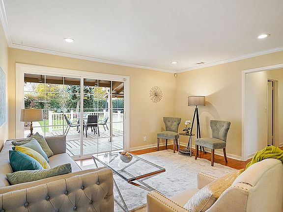 5th image of 620 Pamlar Ave