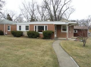 595 S Finley Rd, Lombard, IL 60148