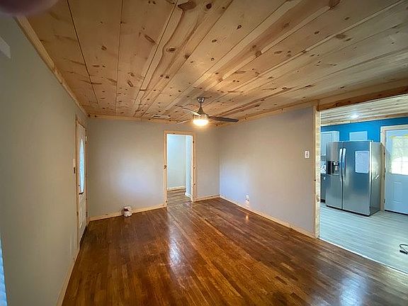2nd image of 204 E Fowler Ave