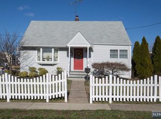 19 Trudy Dr, Lodi, NJ 07644