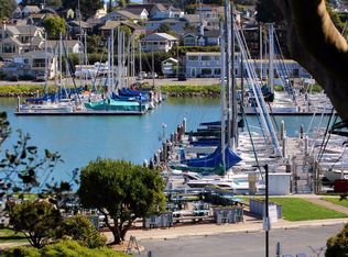 216 4th Ave, Santa Cruz, CA 95062