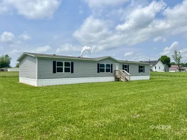 802 Buckeye St, Racine, OH 45771