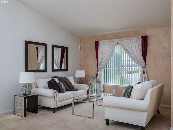 2nd image of 6980 Foxtail Dr