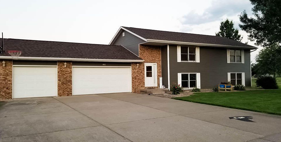 1st image of 102 Summerfield Blvd