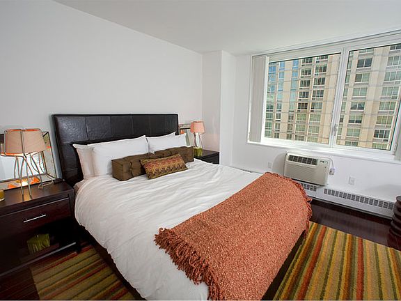 5th image of 301 W 53rd St APT 2G