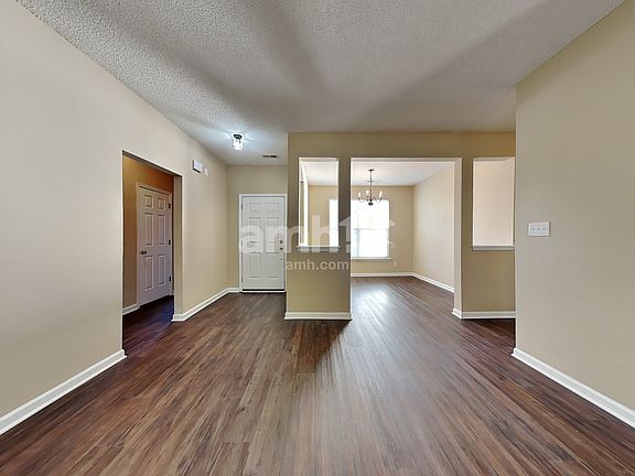 3rd image of 6039 Willomere Cir