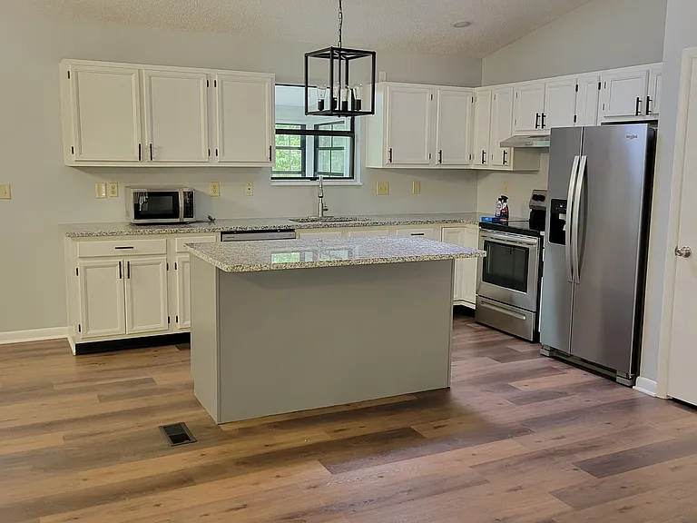 111 Devon Rd — Photo 12