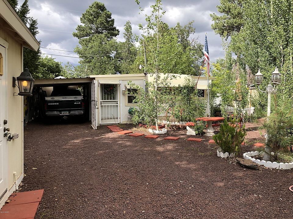 1st image of 2822 Lazy River Ln