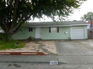 1274 Lindberg Ln, Petaluma, CA 94954