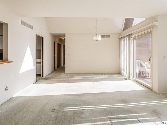 4th image of 1997 Klingensmith Rd Unit 55