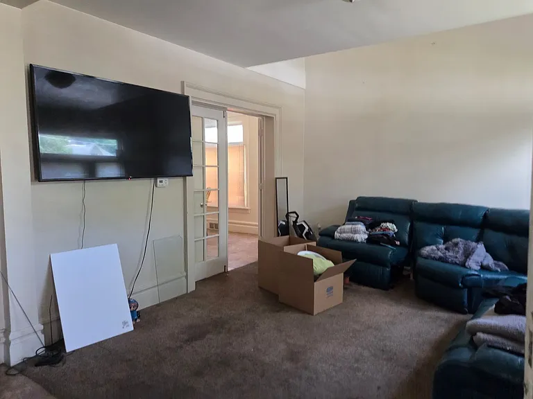 926 Liberty St — Photo 6