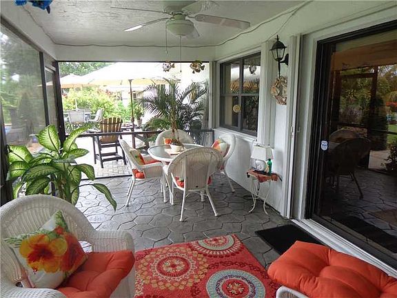 5th image of 9501 Hollyhock Ct