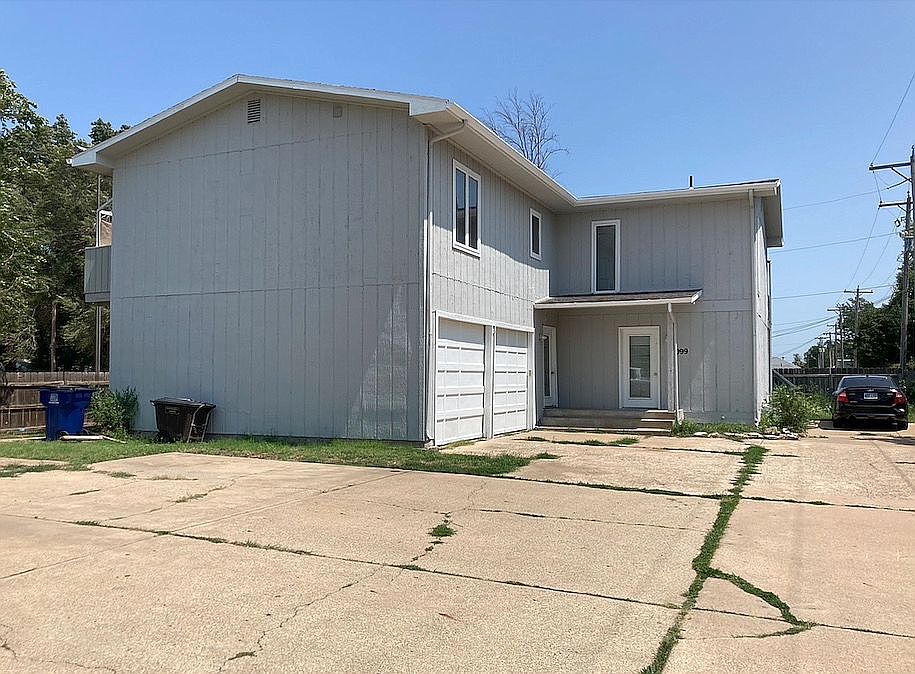 1st image of 2097 Hageman Ave
