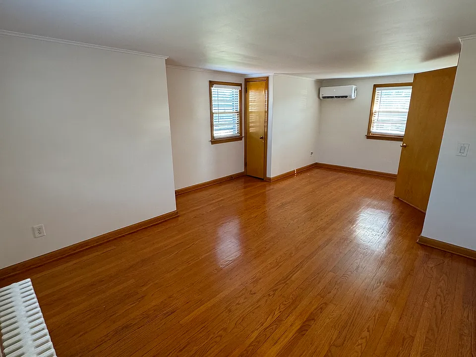 31 Whitman St #2