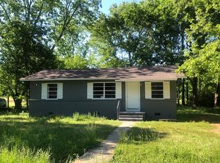 308 Meadowbrook Cir, West Point, MS 39773