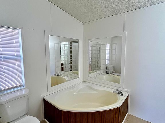 5th image of 6462 W Vinca Rose Dr