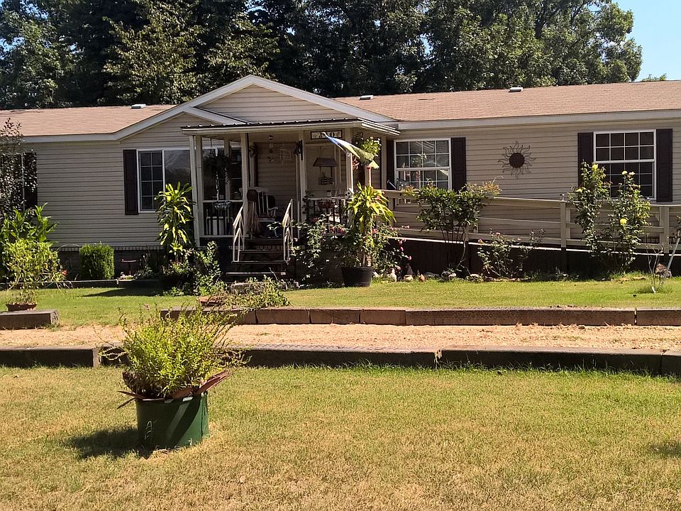 1st image of 210 Sherwood Acres Ln