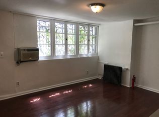 93 Perry St #1A, New York, NY 10014