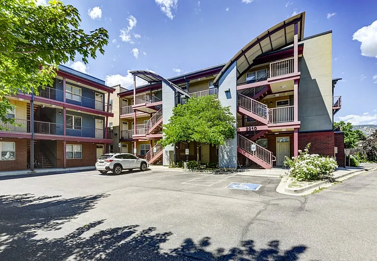 Goose Creek Condos