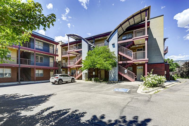 Goose Creek Condos