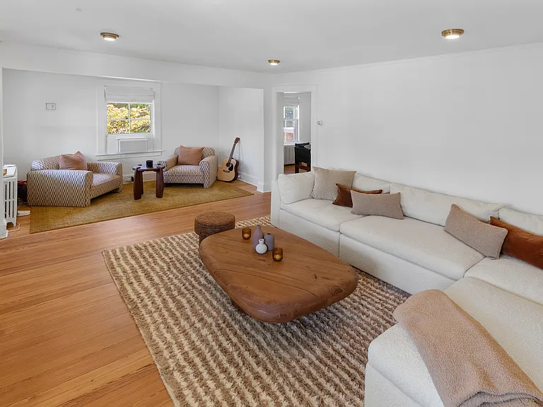 43 Sawasett Ave — Photo 20