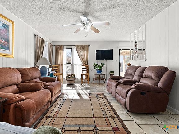 3rd image of 210 Orchid Dr