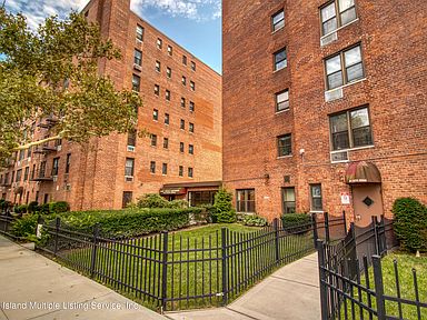 100 Colfax Ave APT 3D, Staten Island, NY 10306 | Zillow