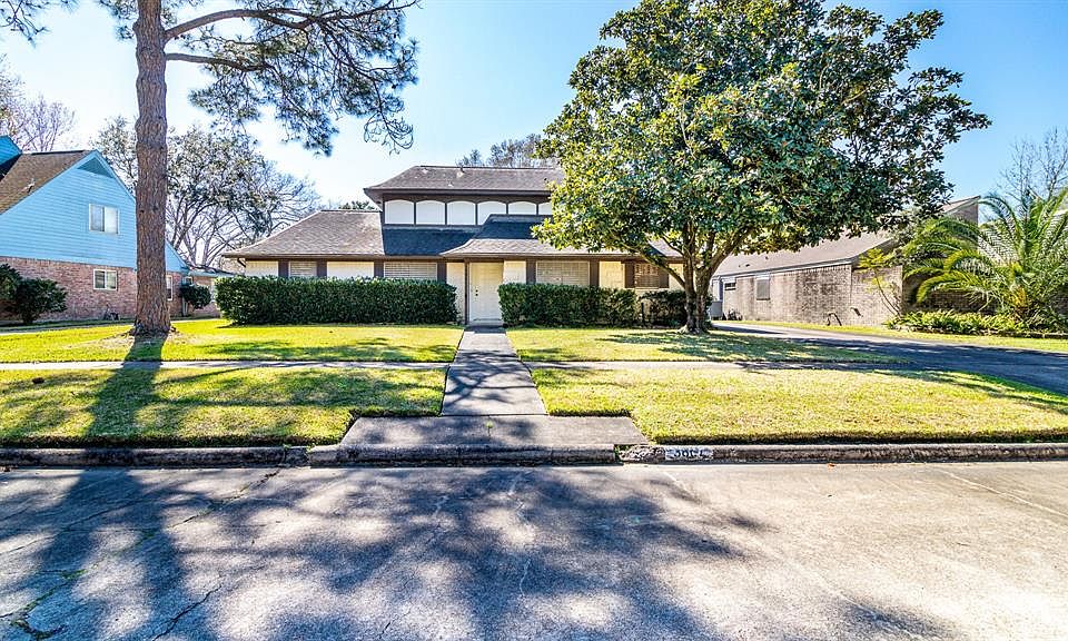 1st image of 3807 Glenmeade Dr