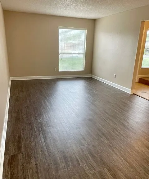 37 Laiken Ct — Photo 12
