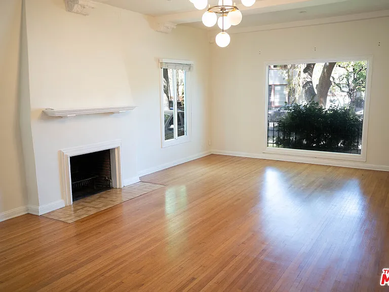 1210 S La Jolla Ave — Photo 11