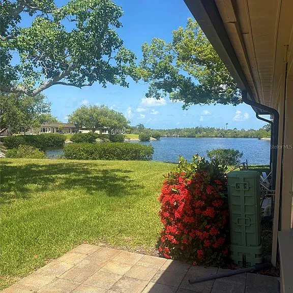 4347 Rustic Dr — Photo 11