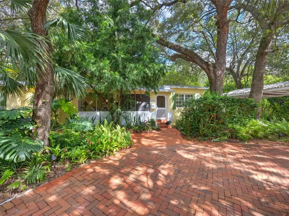 5925 SW 51st St, Miami, FL 33155