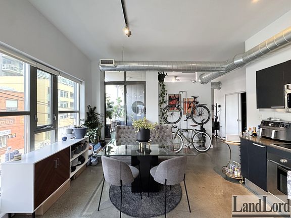 3rd image of 625 Queen St E #209