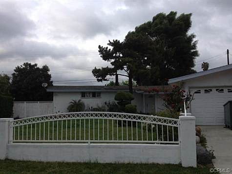 5th image of 1029 W Delhaven Ave