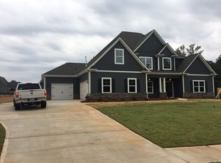 18 Palomino Cir, Newnan, GA 30265