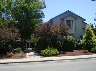 McBride Townhomes - 7, Santa Rosa, CA 95403