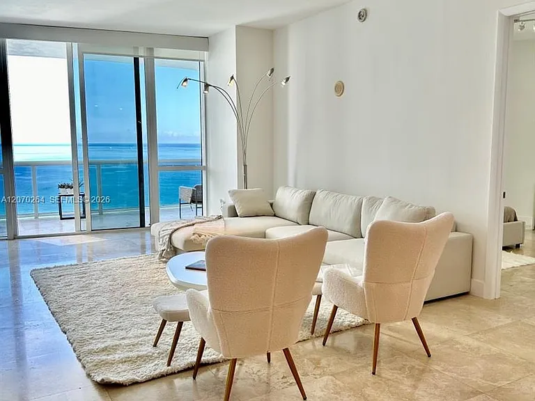 15811 Collins Ave #2103 — Photo 2
