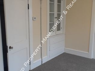 136 Social St #3L, Woonsocket, RI 02895