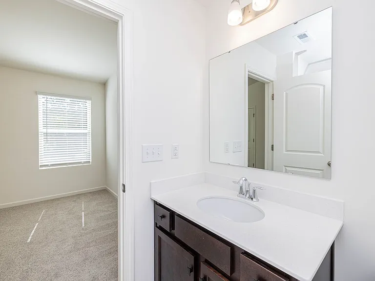 1005 Pine St #D — Photo 13